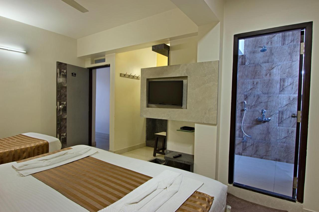 Mannars Residency Villa Maisur Dış mekan fotoğraf