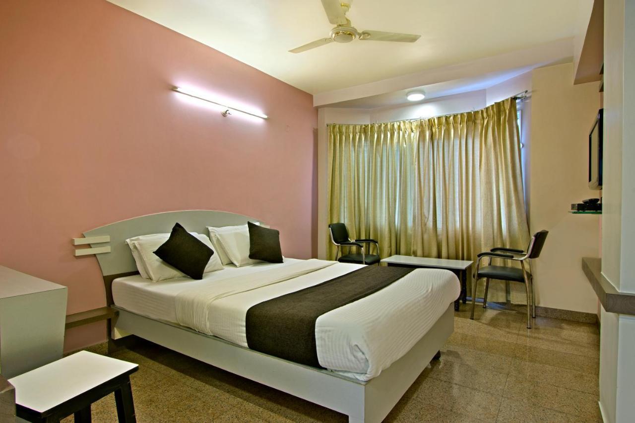 Mannars Residency Villa Maisur Dış mekan fotoğraf